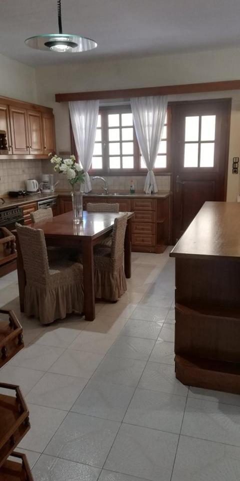 Spata Efi'S House Luaran gambar